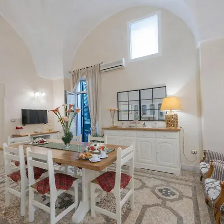 Apartmán Dimora Monsignore Centro Storico