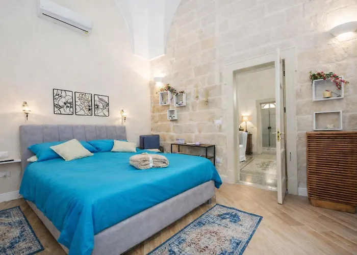 Dimora Monsignore Centro Storico Apartmán